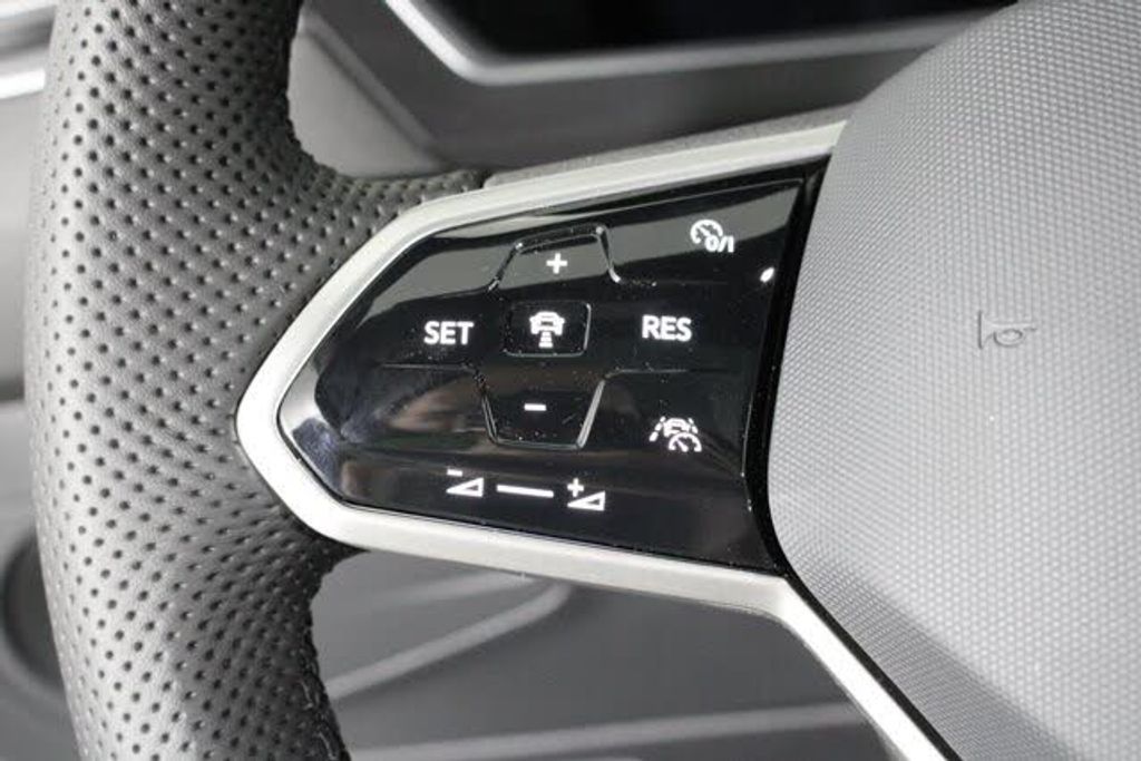 2023 VOLKSWAGEN Tiguan - photo 36