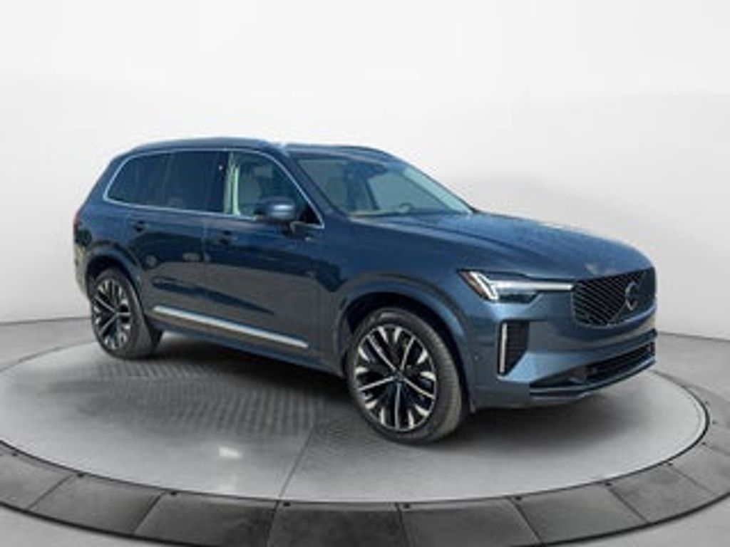 2026 Volvo XC90 Ultra Dark