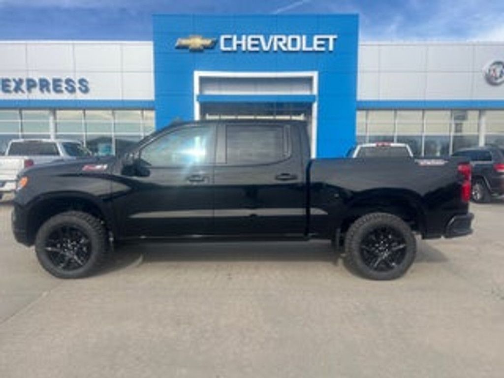 2026 Chevrolet Silverado Custom