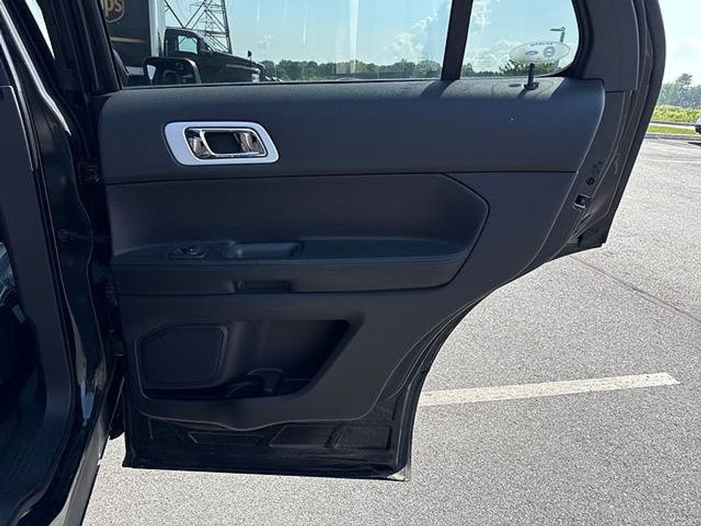 2015 FORD Explorer - photo 17