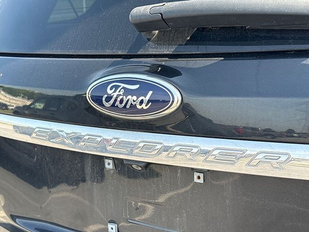 2015 FORD Explorer - photo 18