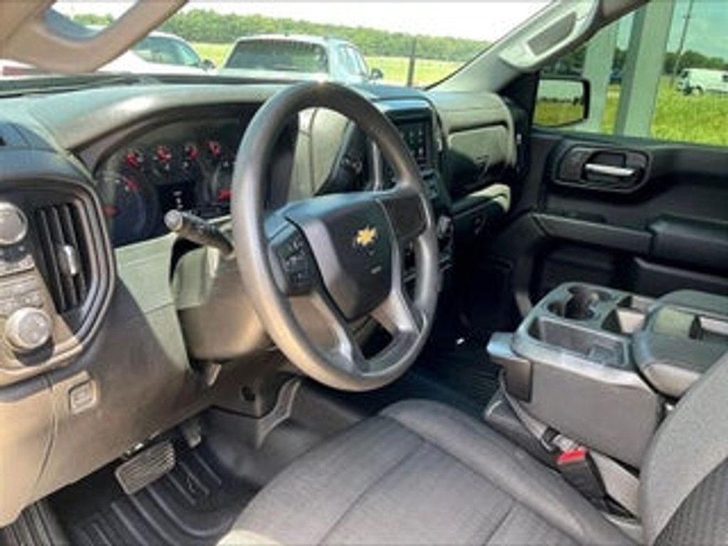 2023 CHEVROLET Silverado - photo 21