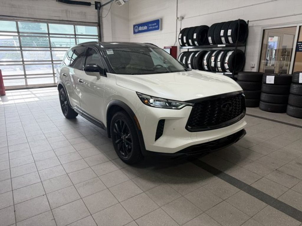 2023 Infiniti QX60 Luxe