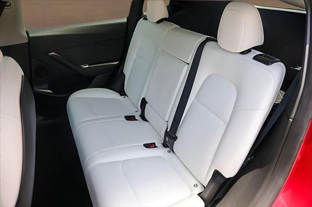 2023 TESLA Model Y - photo 21