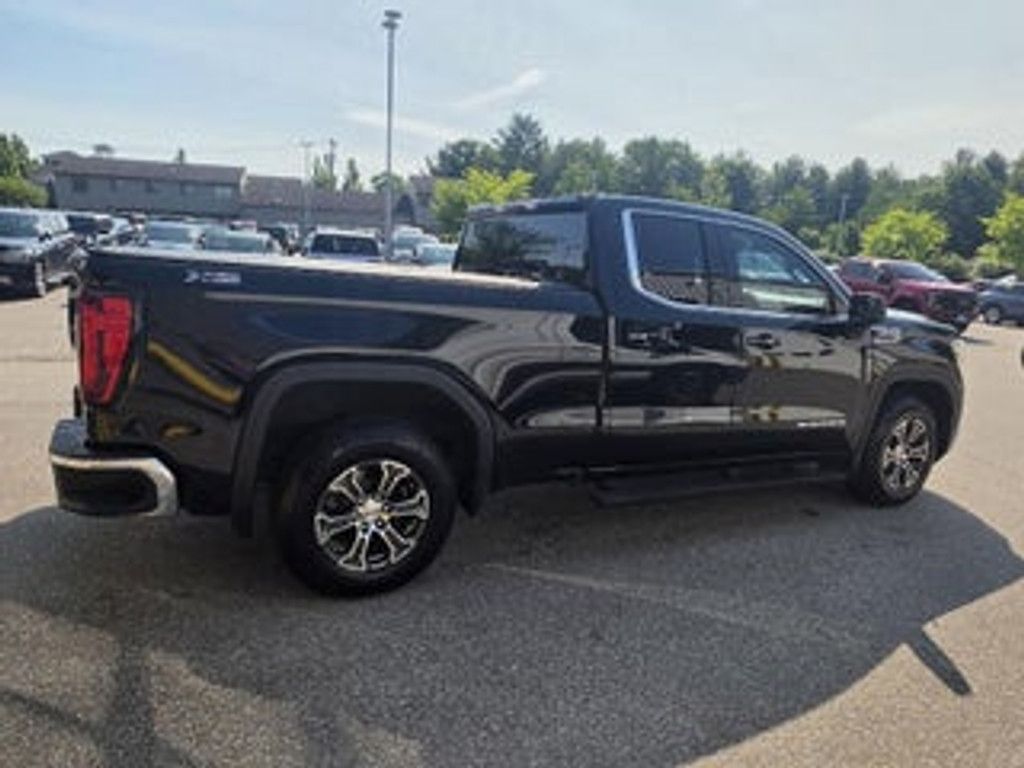 2021 GMC Sierra - photo 2