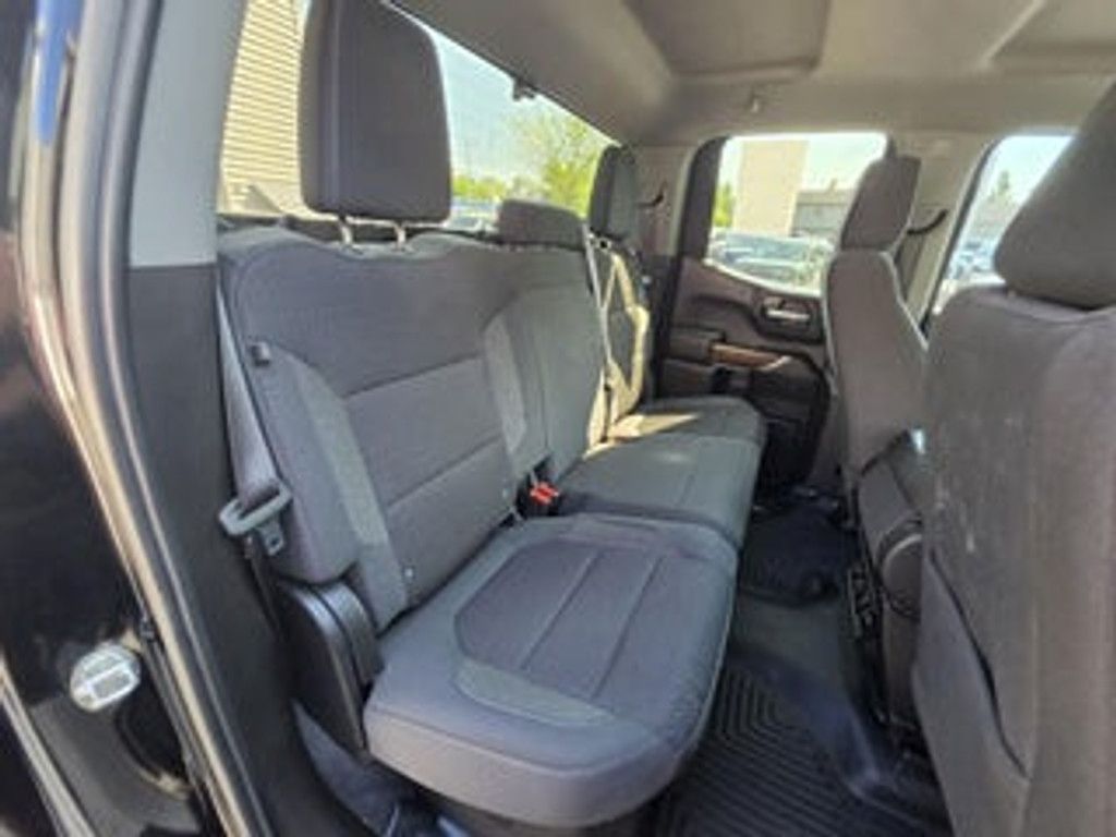 2021 GMC Sierra - photo 13