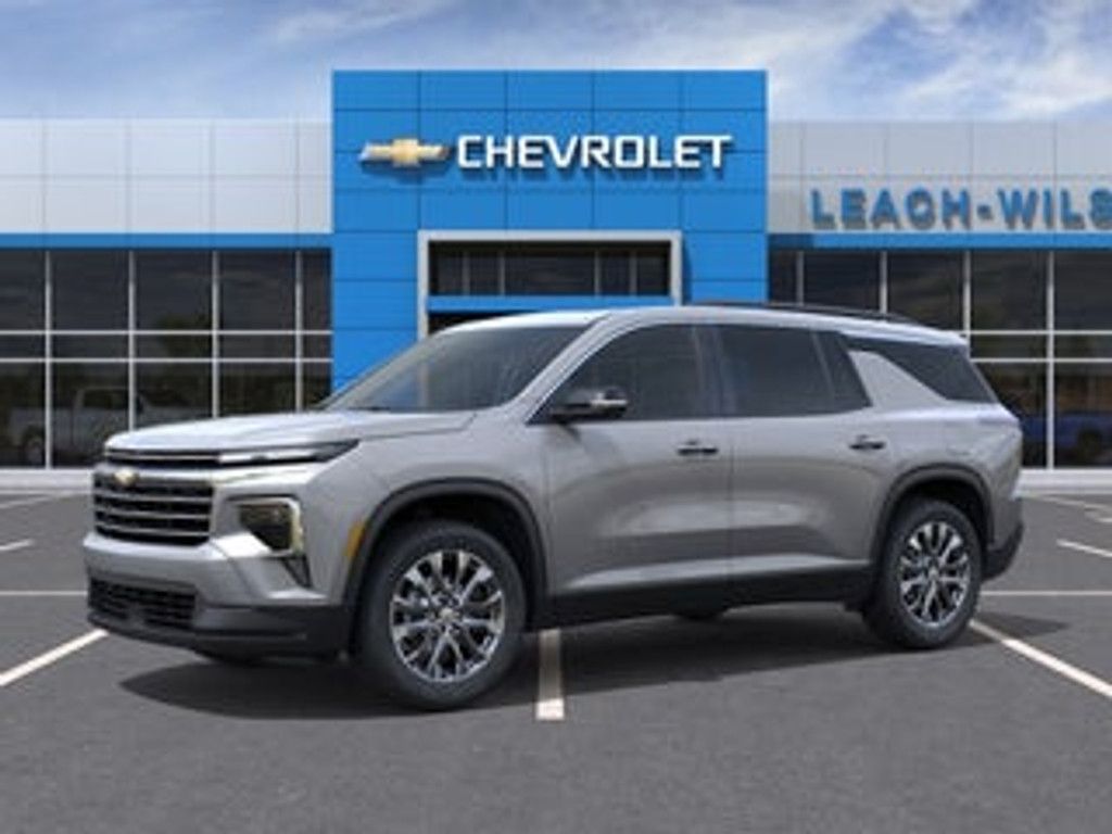 2026 CHEVROLET Traverse - photo 2