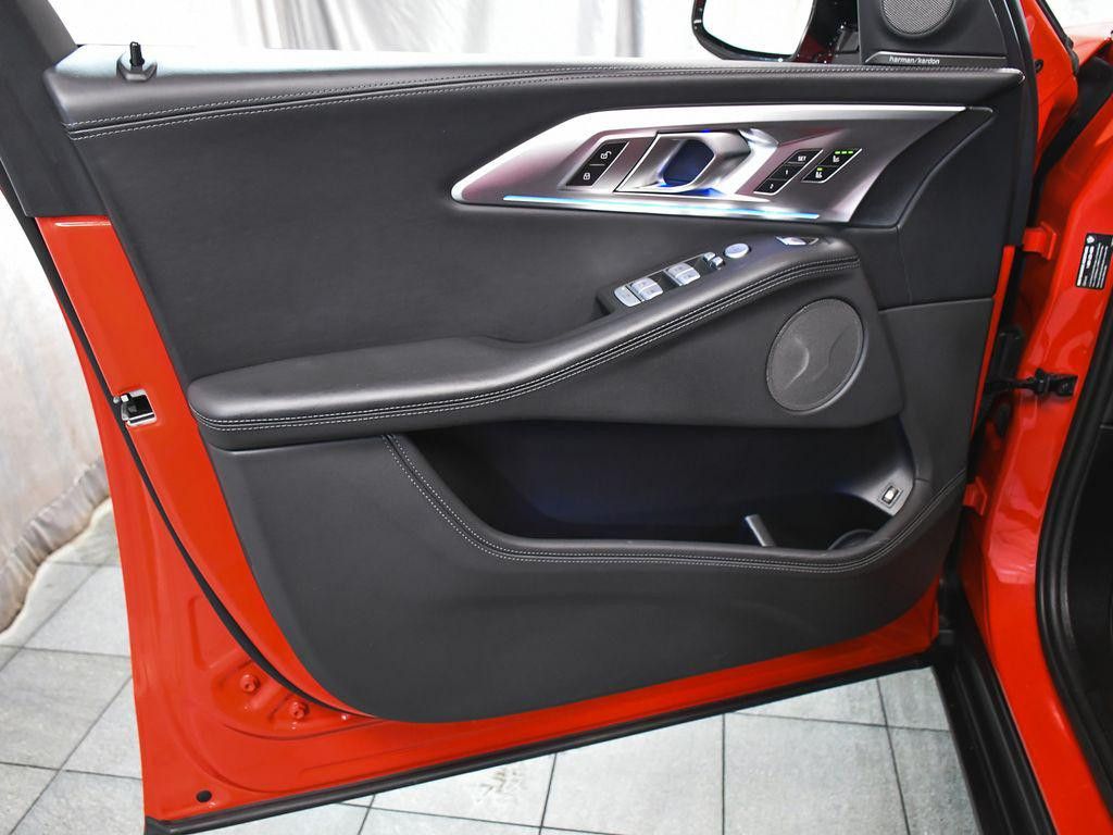 2023 BMW Xm - photo 9