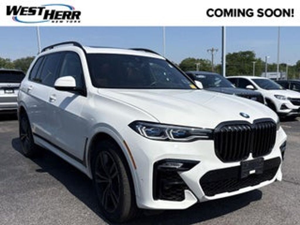 2022 BMW X7 M50I