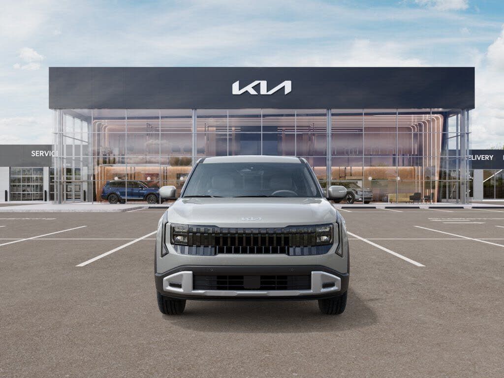 2027 Kia Seltos - photo 2