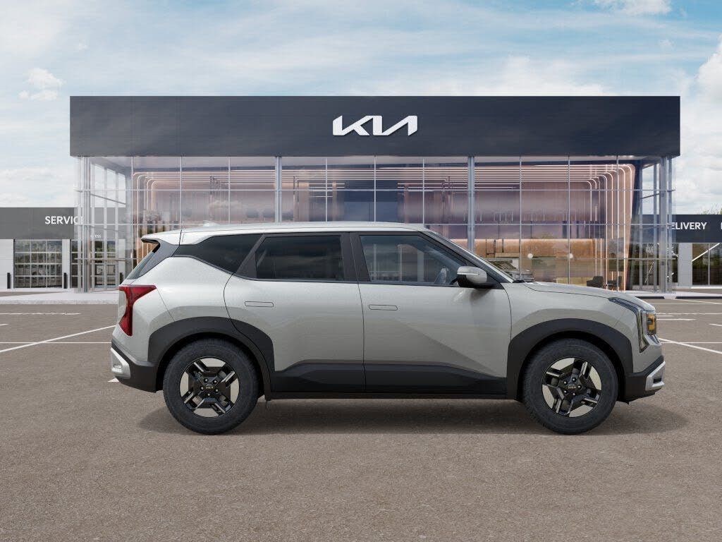2027 Kia Seltos - photo 7