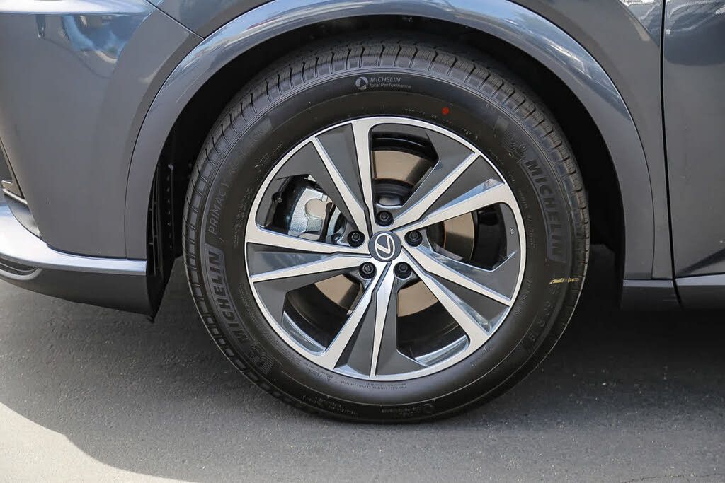 2026 LEXUS RX - photo 9