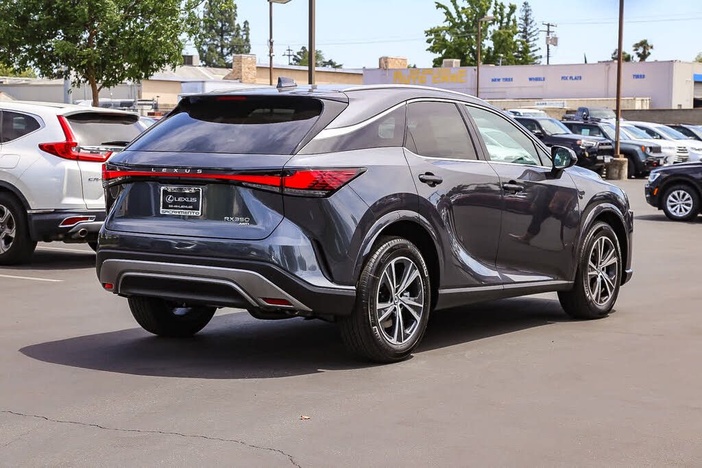 2026 LEXUS RX - photo 4