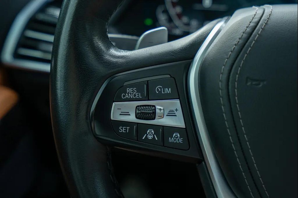 2022 BMW X5 - photo 13