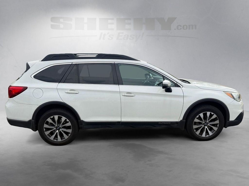 2016 SUBARU Outback - photo 18
