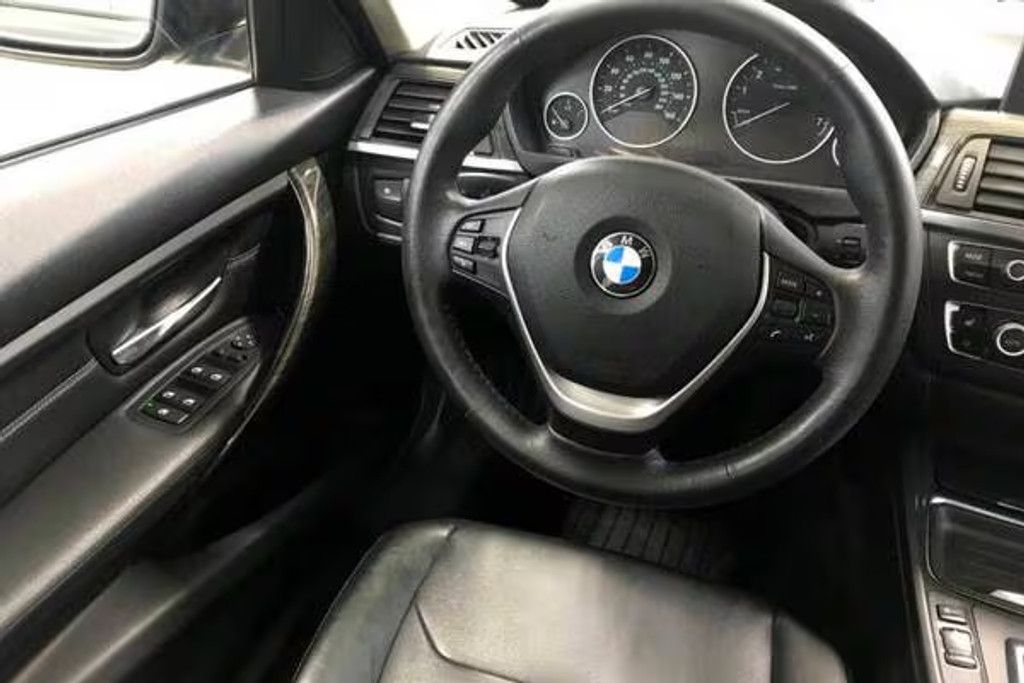 2013 BMW 328i - photo 7