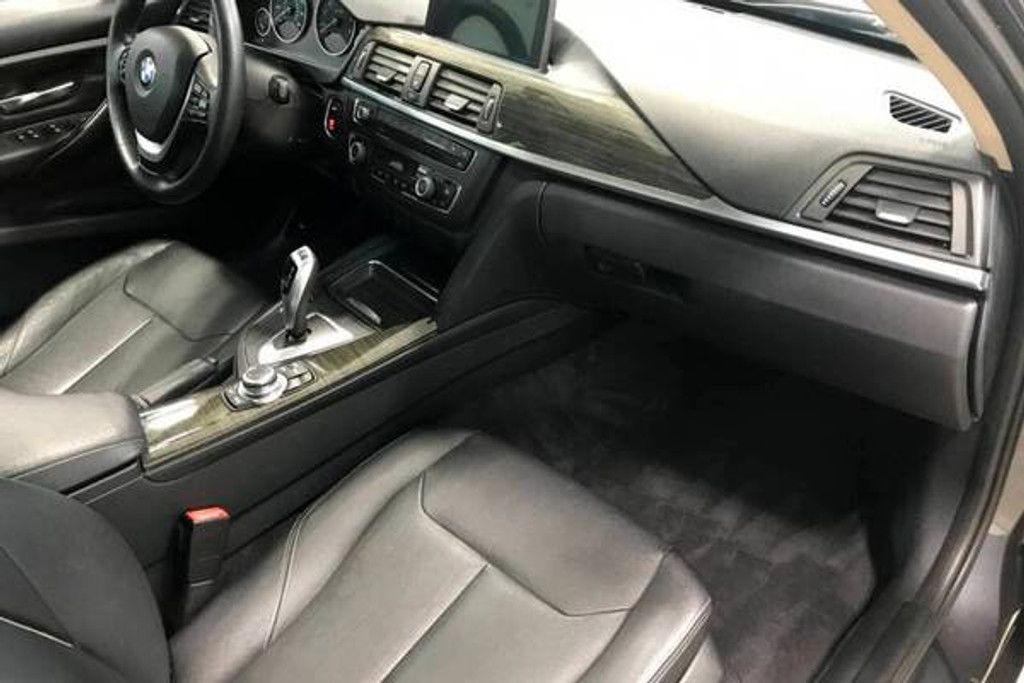 2013 BMW 328i - photo 16
