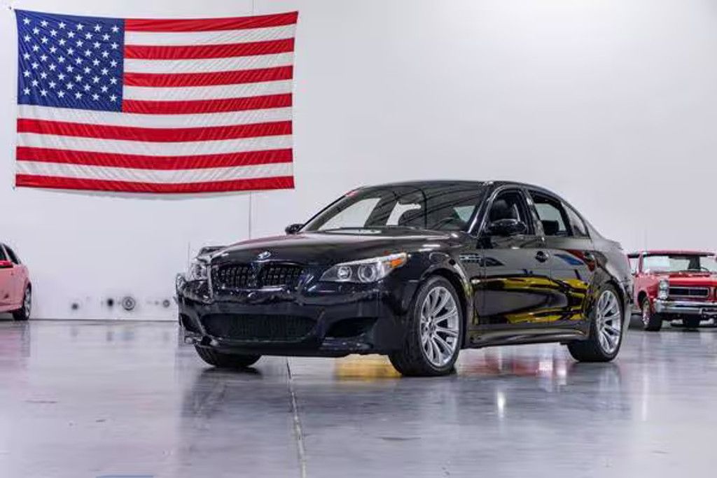 2006 BMW M5 Base