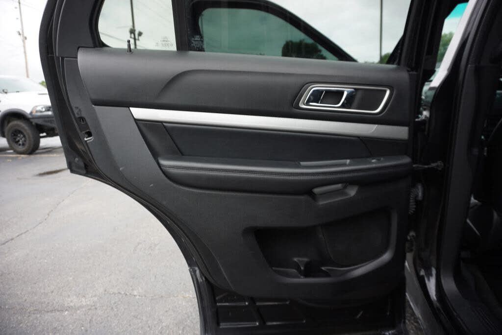 2016 FORD Explorer - photo 14