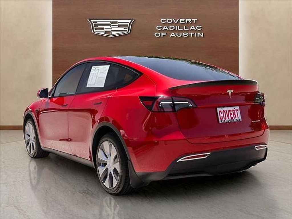2023 TESLA Model Y - photo 3
