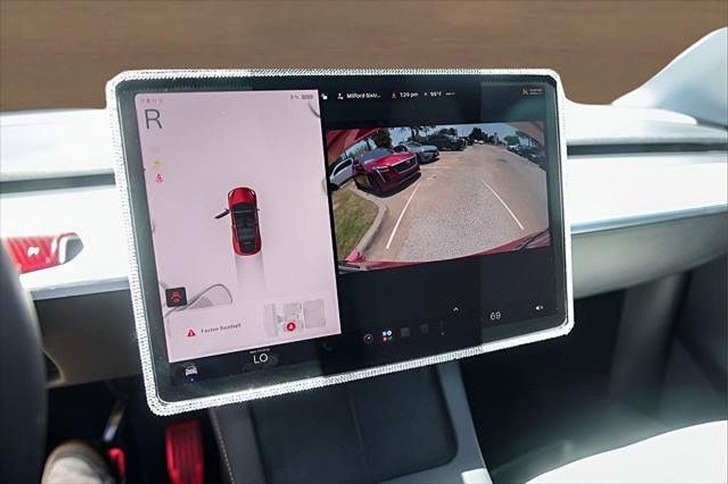 2023 TESLA Model Y - photo 15