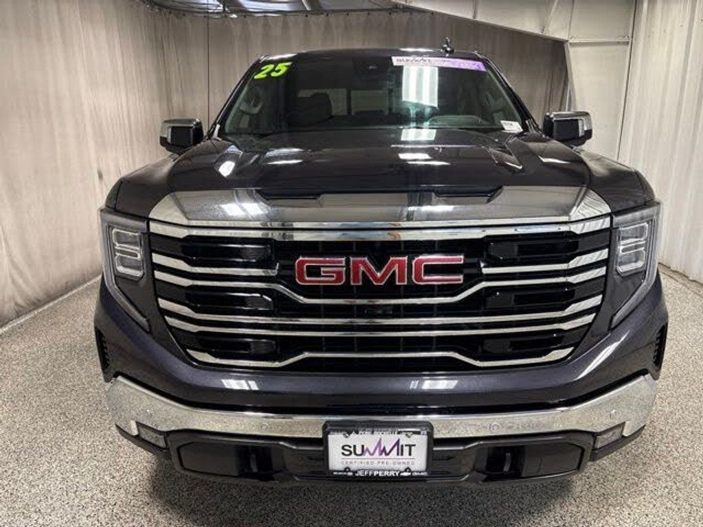 2025 GMC Sierra - photo 16