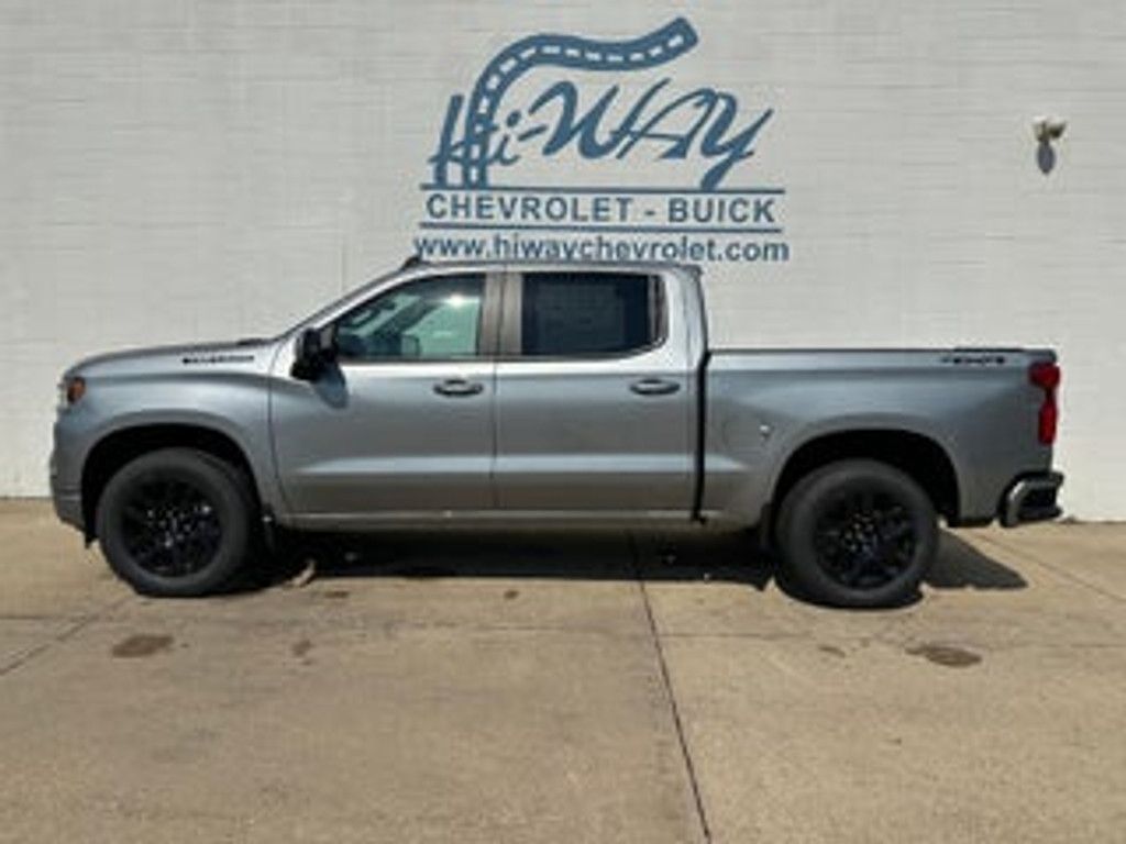 2026 Chevrolet Silverado RST