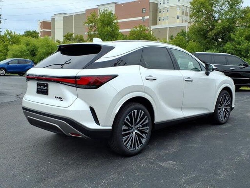2026 LEXUS RX - photo 8