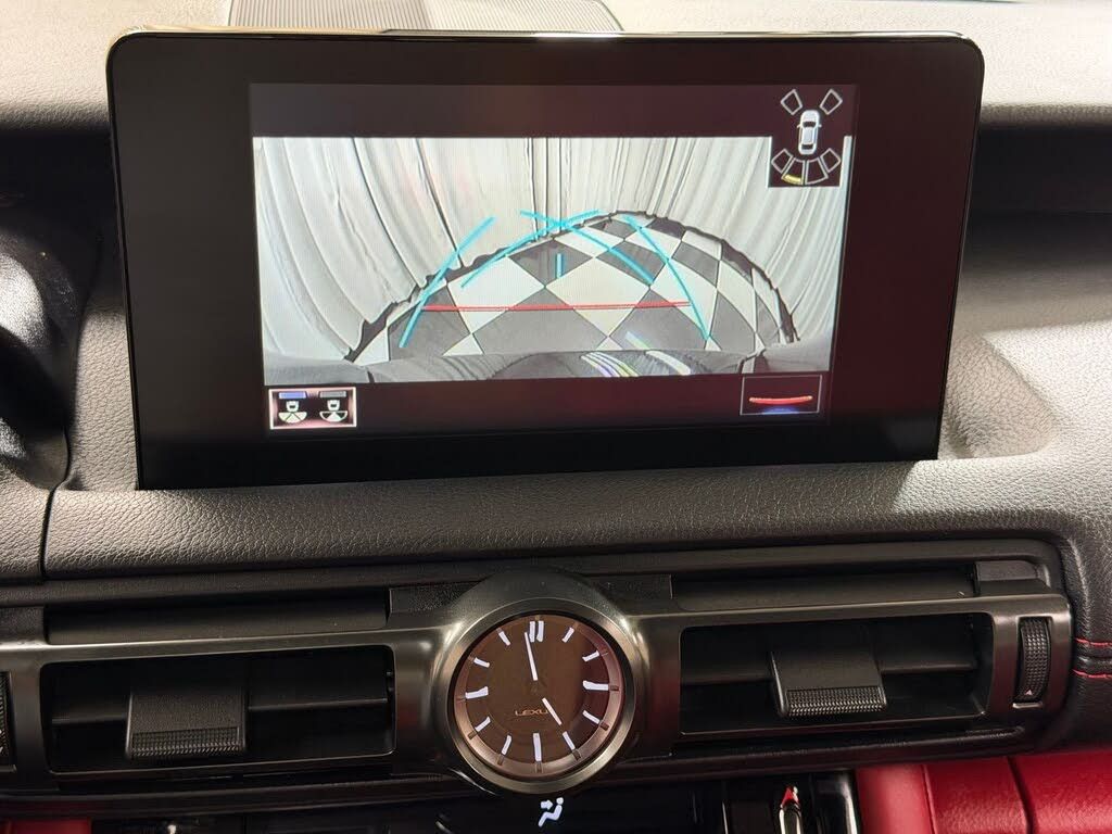 2024 LEXUS IS - photo 5