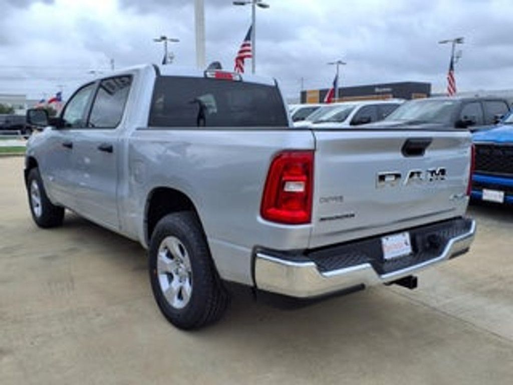 2026 RAM 1500 - photo 5