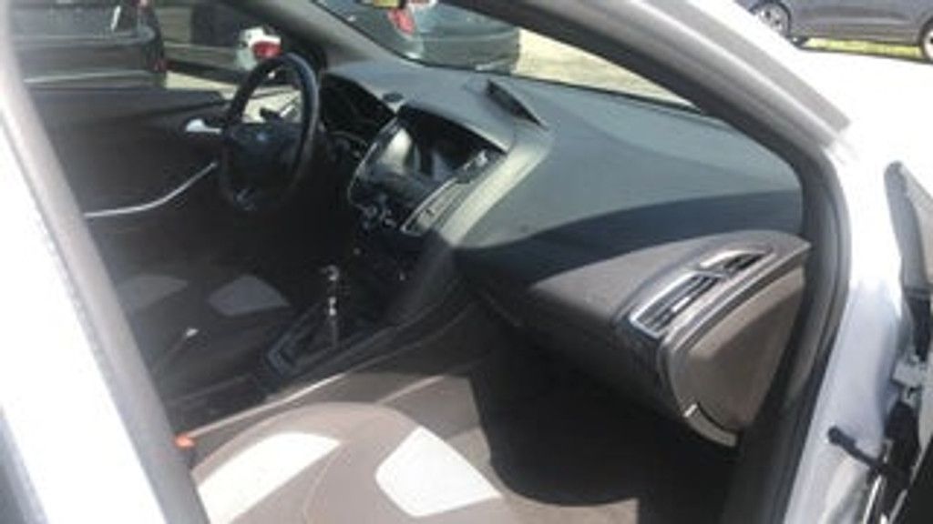 2018 FORD Focus - photo 17