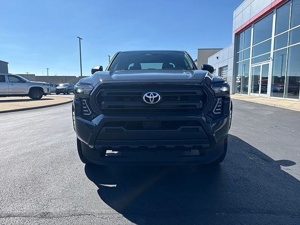 2024 TOYOTA Tacoma - photo 2
