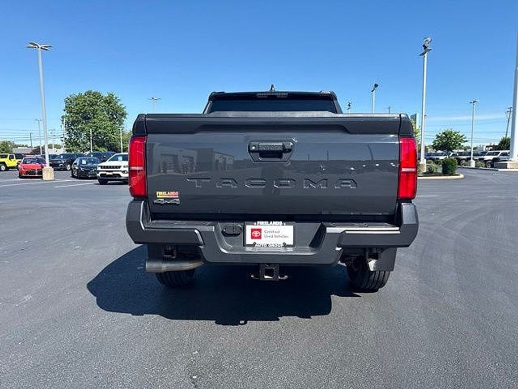 2024 TOYOTA Tacoma - photo 6