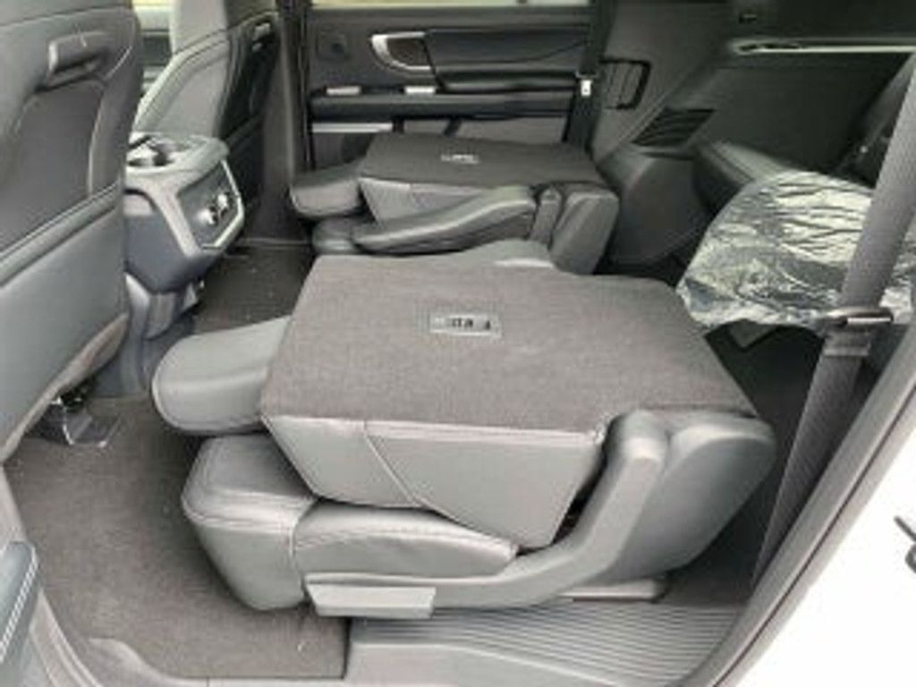 2027 FORD Expedition MAX - photo 10