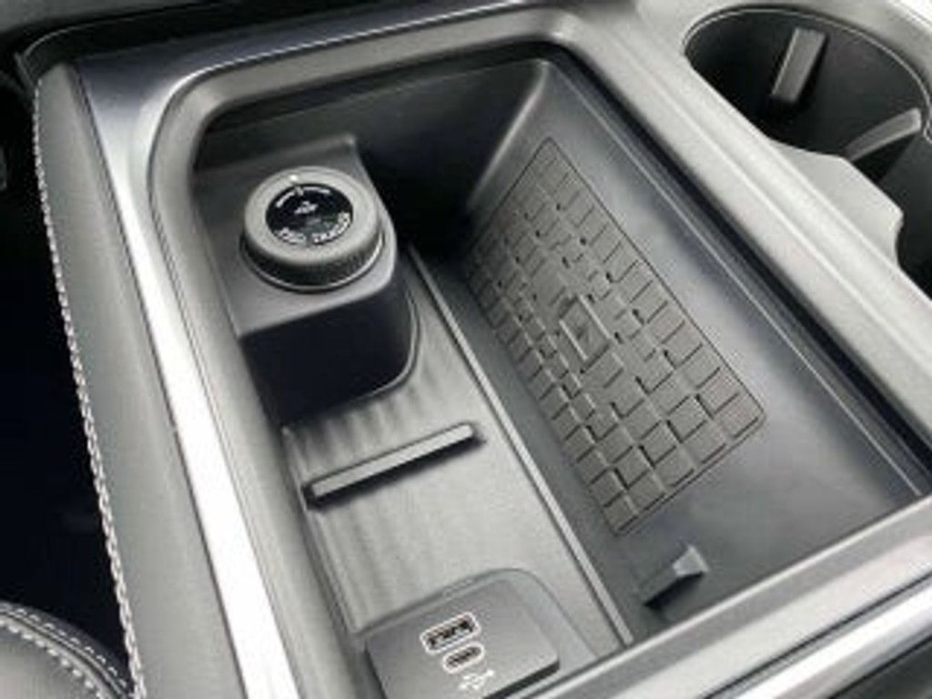 2027 FORD Expedition MAX - photo 17