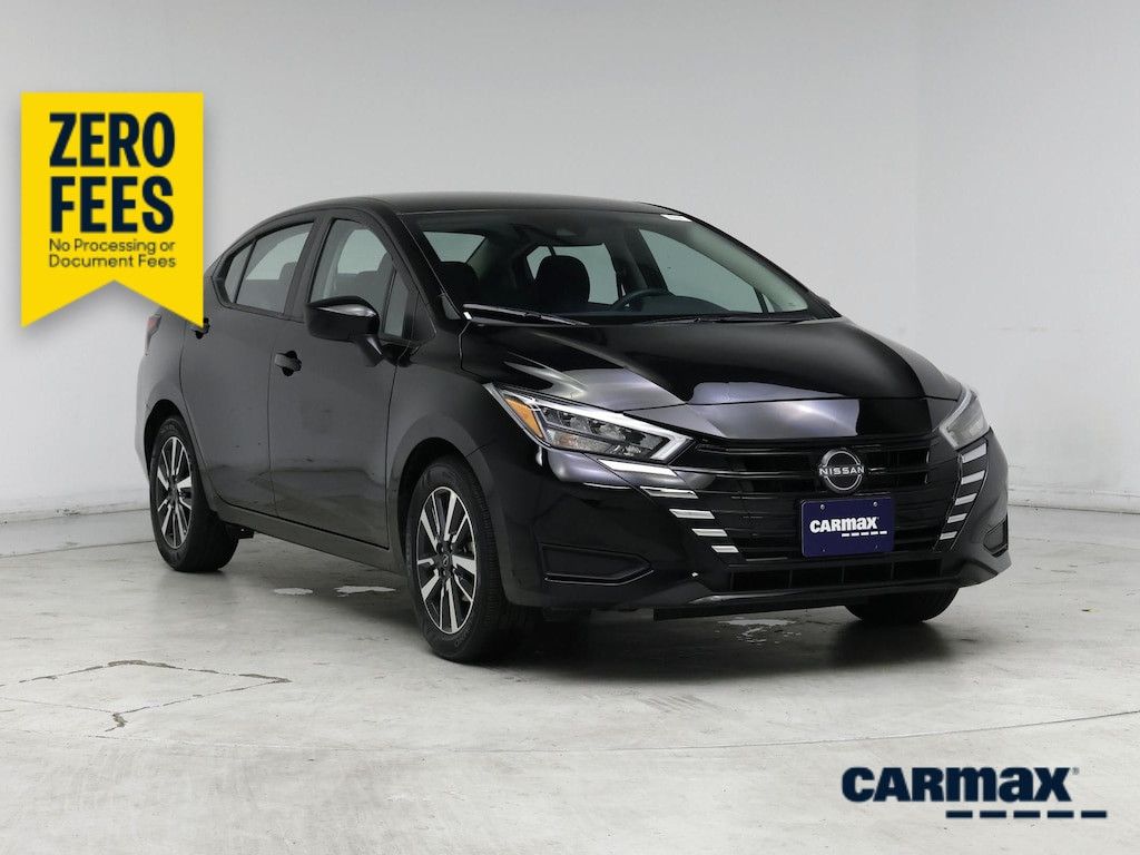 2025 NISSAN Versa - photo 2