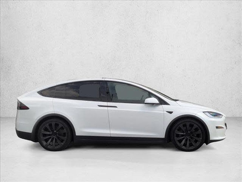 2022 TESLA Model X - photo 8