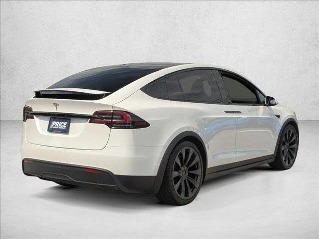 2022 TESLA Model X - photo 9