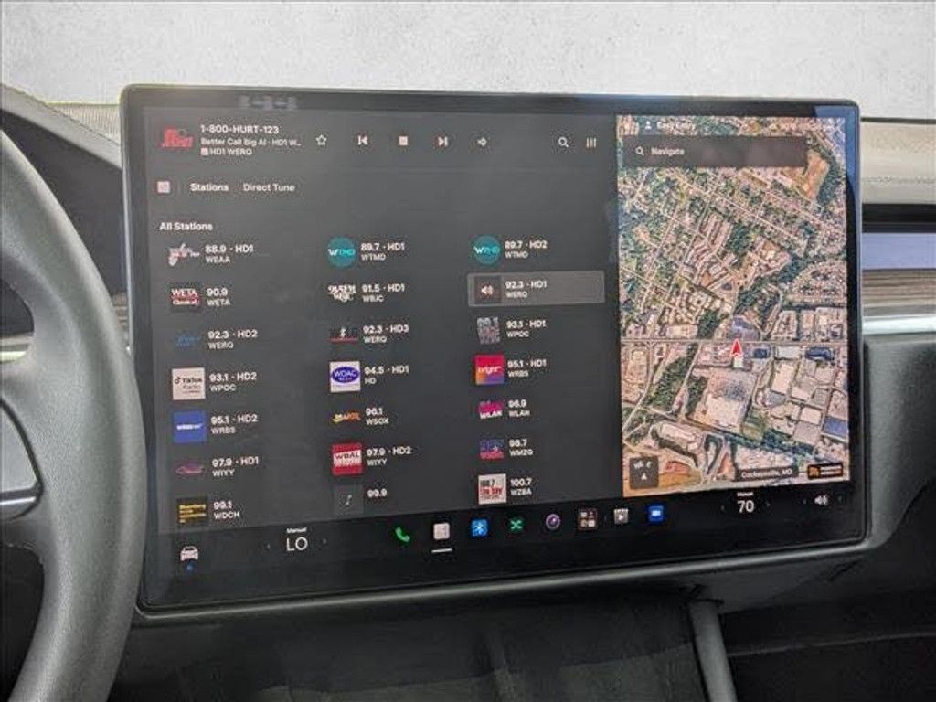2022 TESLA Model X - photo 13