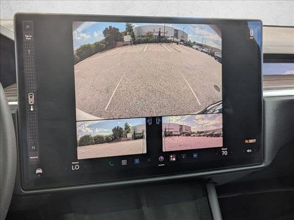 2022 TESLA Model X - photo 14