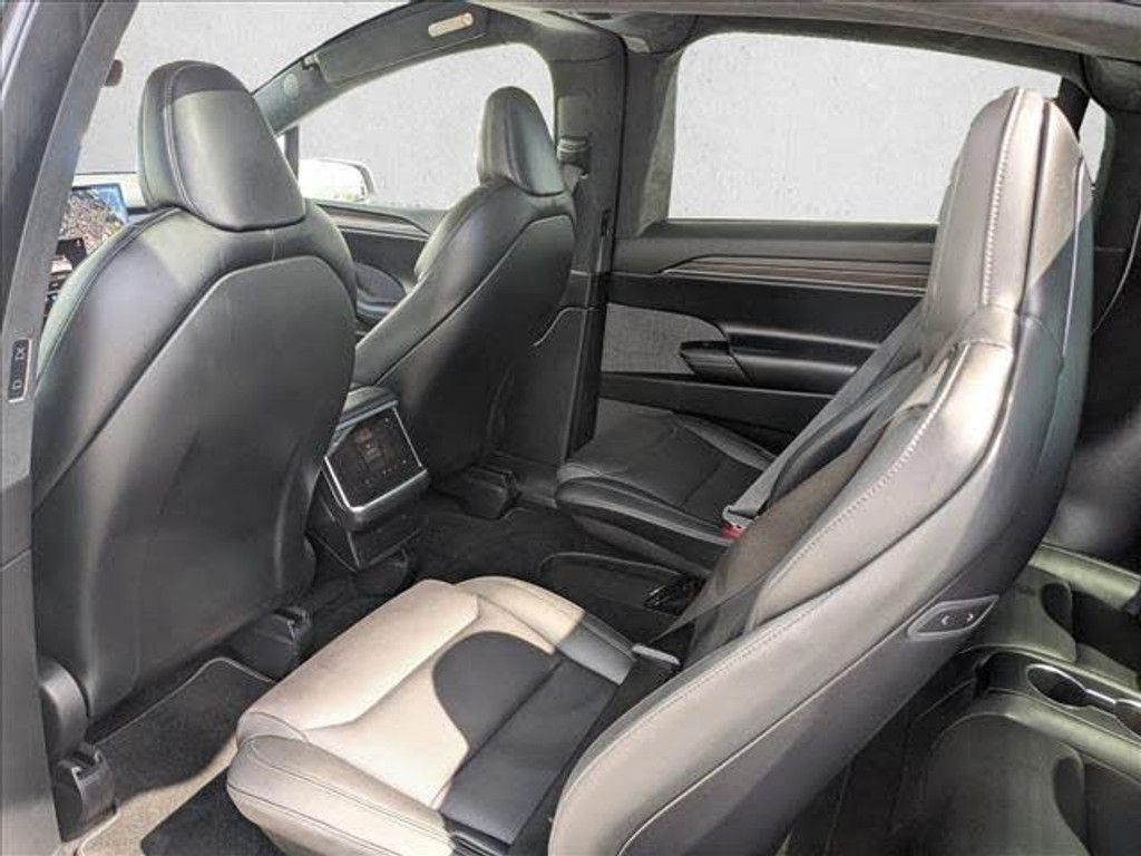2022 TESLA Model X - photo 17