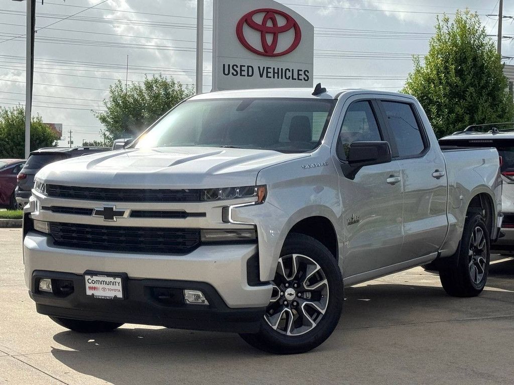 2021 Chevrolet Silverado RST