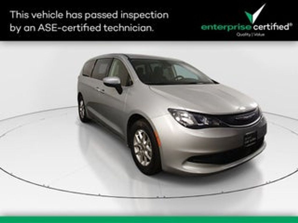2023 Chrysler Voyager LX