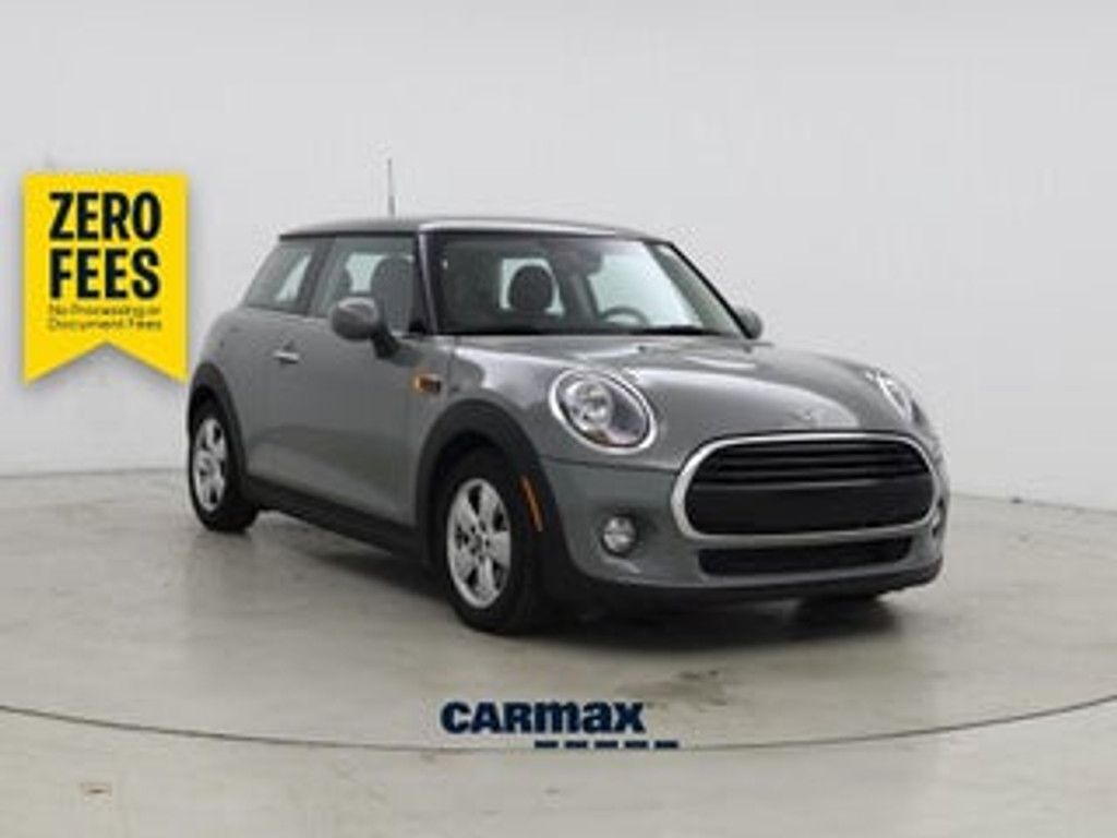 2019 MINI Hardtop 2-door hatchback fwd for sale at CarMax Naples