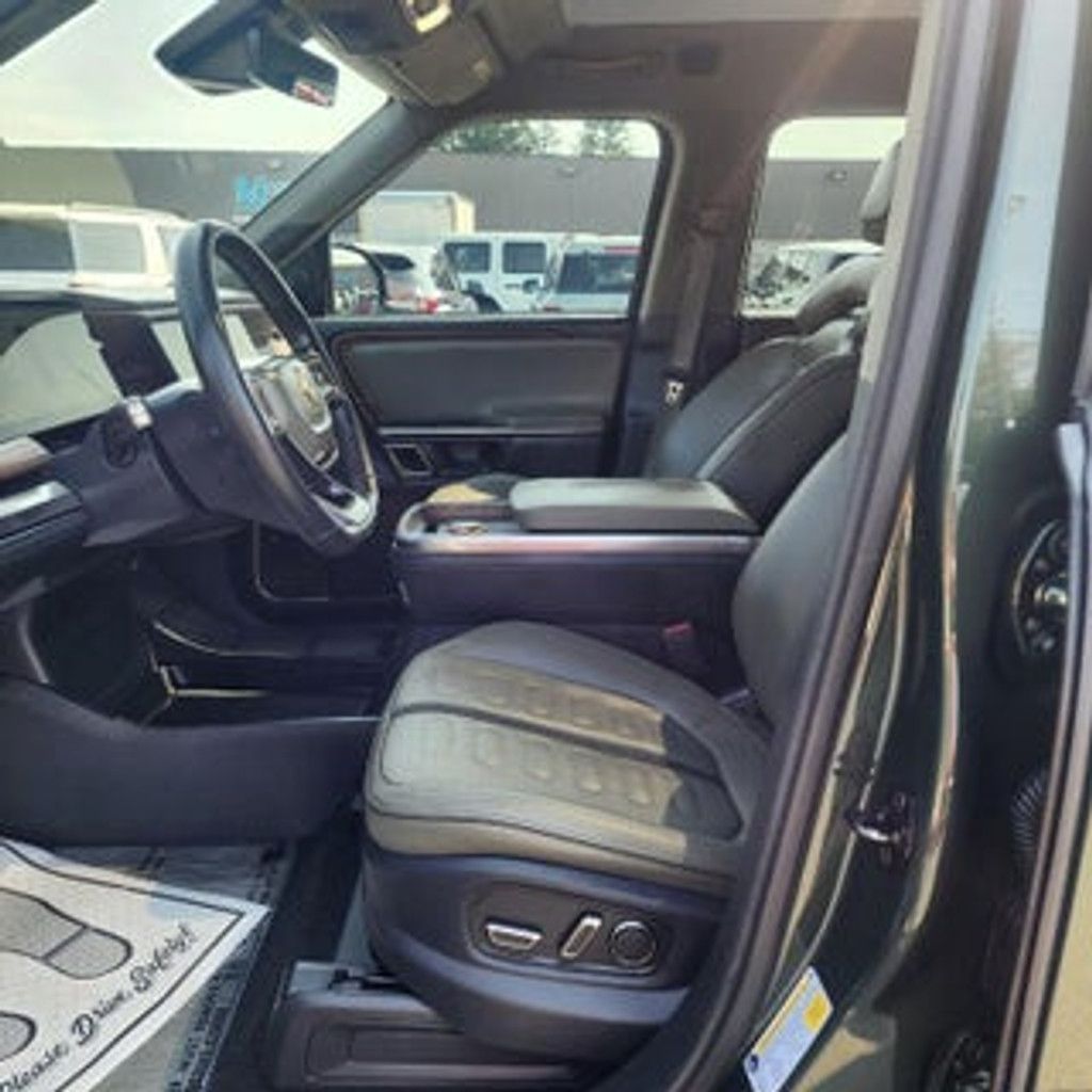 2023 RIVIAN R1S - photo 28