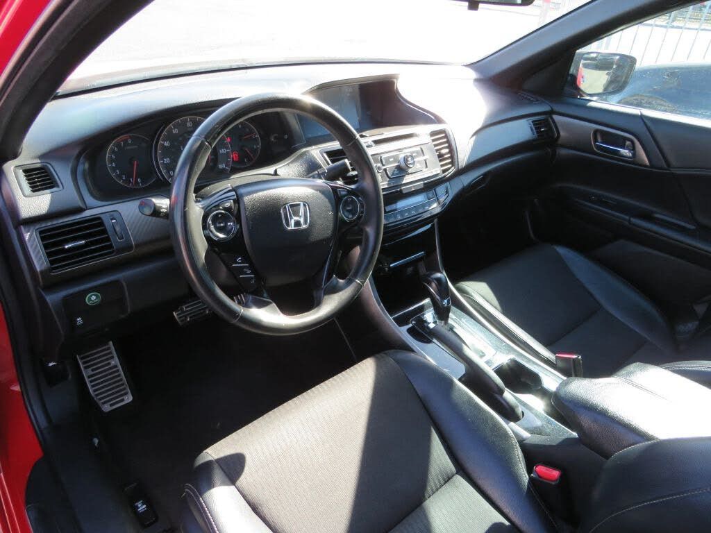 2016 HONDA Accord - photo 26