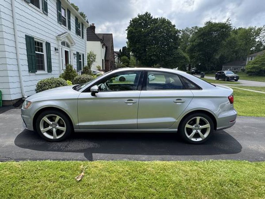2016 Audi A3 Quattro Premium Komfort