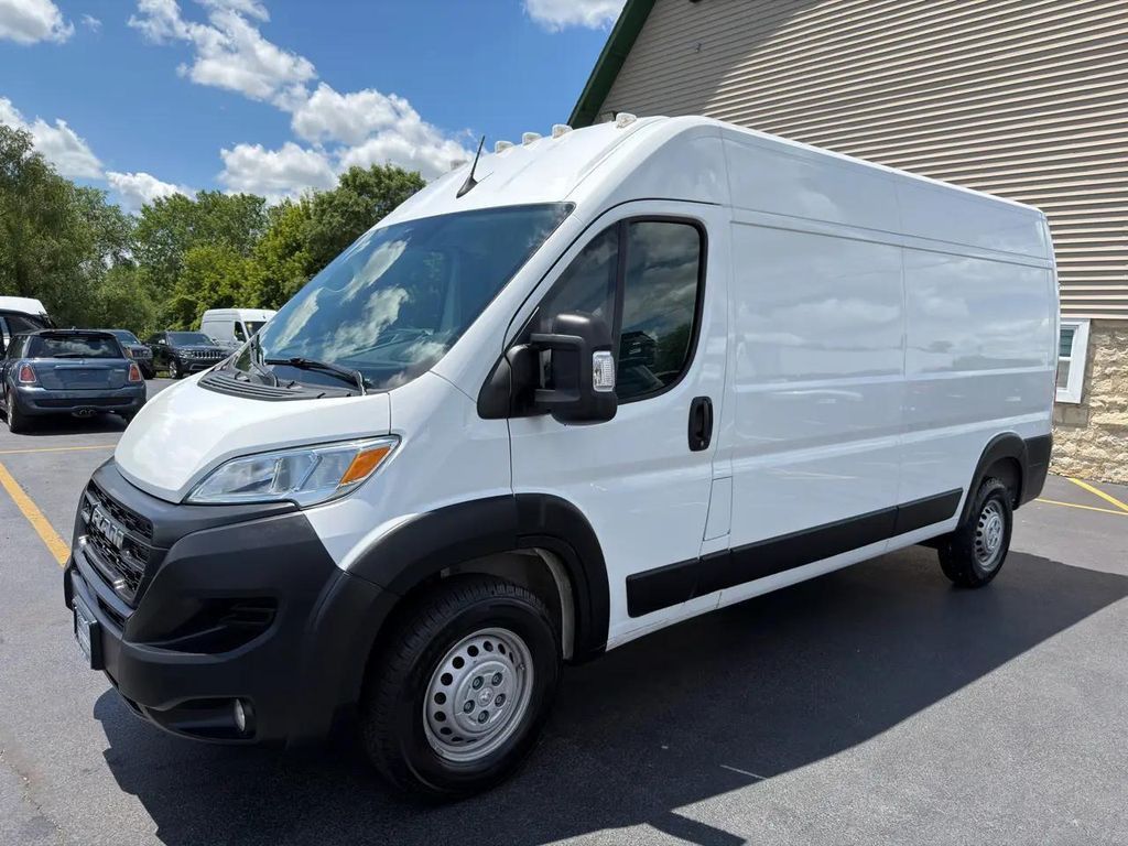 2024 RAM ProMaster 2500 - photo 2