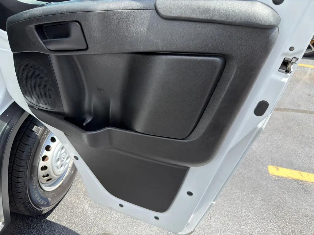 2024 RAM ProMaster 2500 - photo 13
