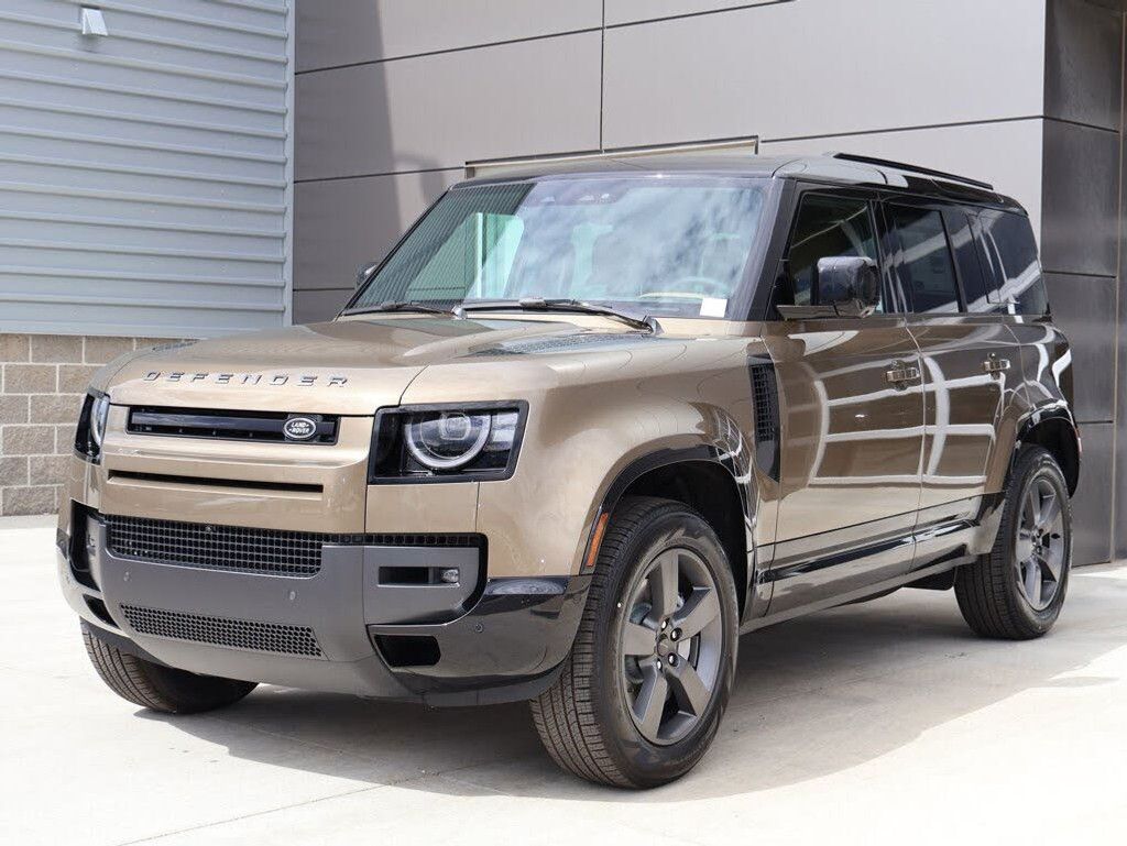 2026 Land Rover Defender 110 X Dynamic